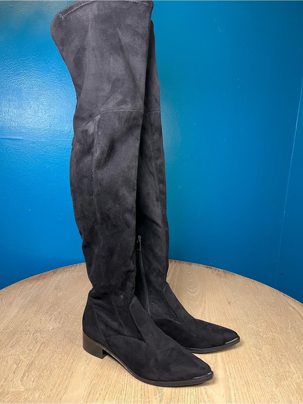 Marc Fisher Yaki OTK Over The Knee Black Faux Suede Boots Women’s Size 7.5 - Picture 2 of 9